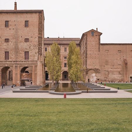 Luxury 4 Al Duomo Di Parma Appartement Buitenkant foto